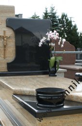 Wyjątkowy granit o pięknej żółtej barwie ! Pomnik z granitu 